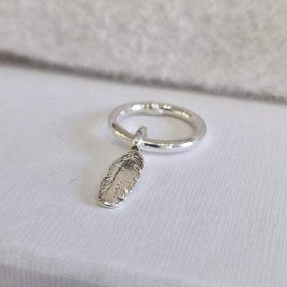 Signature Mini Feather Ring